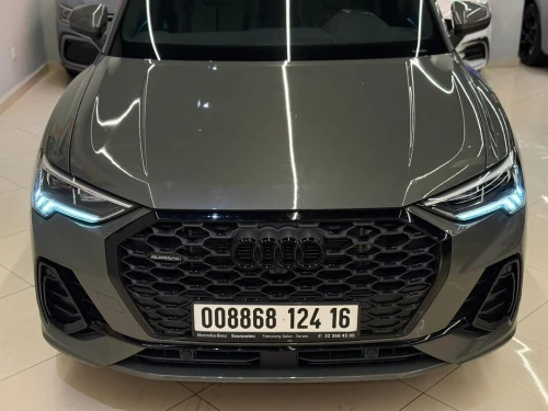 Audi Q3 2024 SLINE