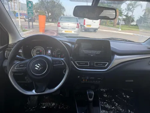 Suzuki Baleno 2025 GLX