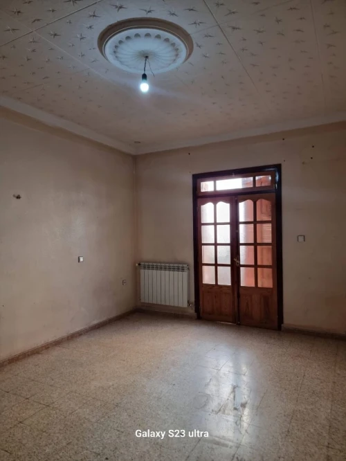 Location Appartement Niveau de villa F5 Sétif Setif