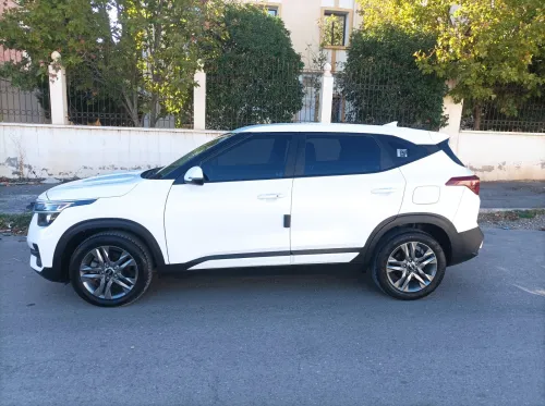 Kia Seltos 2022 Luxuri