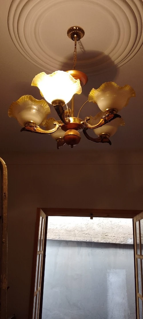 Lustre 5 hubleau 