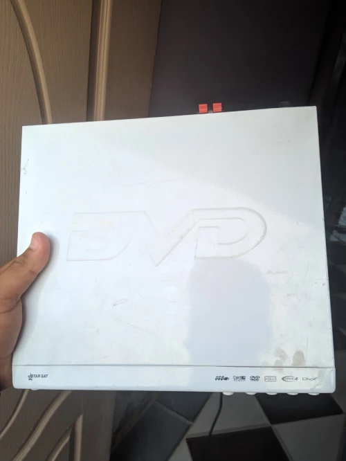 مشغل فيديو اقراص dvd و cd
