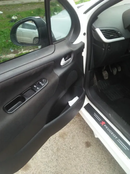 Peugeot 207 plus 2013 207 plus