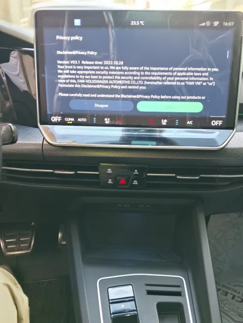 Volkswagen Golf 8 2025 المجمولة Harman / Kardon
