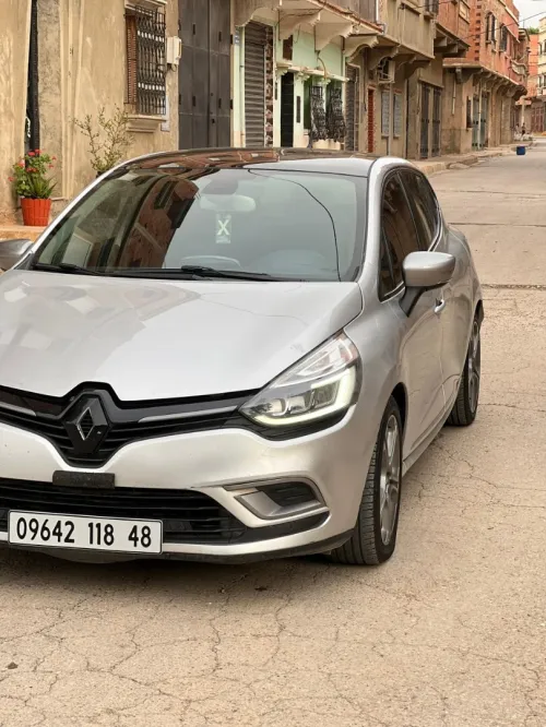 Renault Clio 4 2018 GT Line +