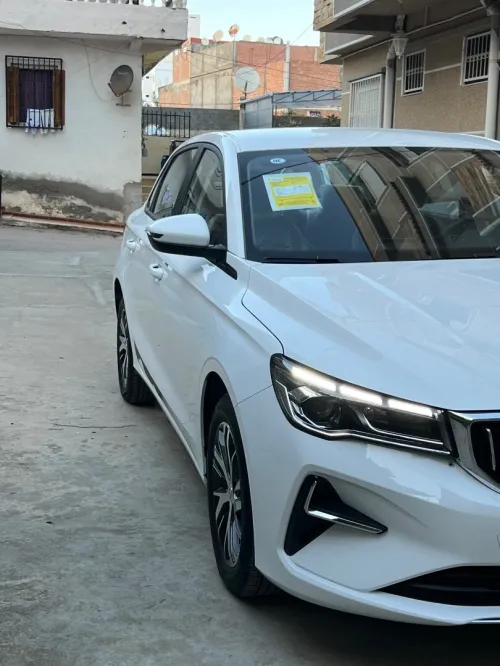 Geely Emgrand 2025 