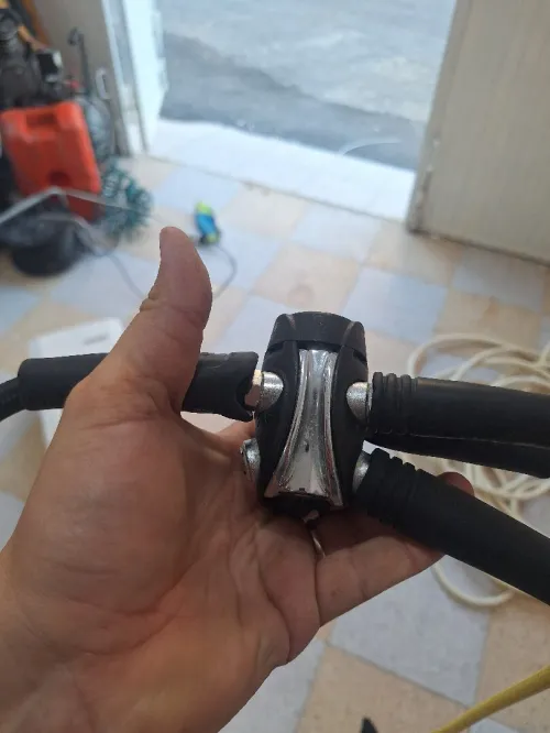 Détendeur Mares Carbon MR 52