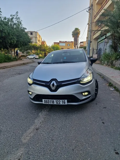 Renault Clio 4 2022 Limited 2