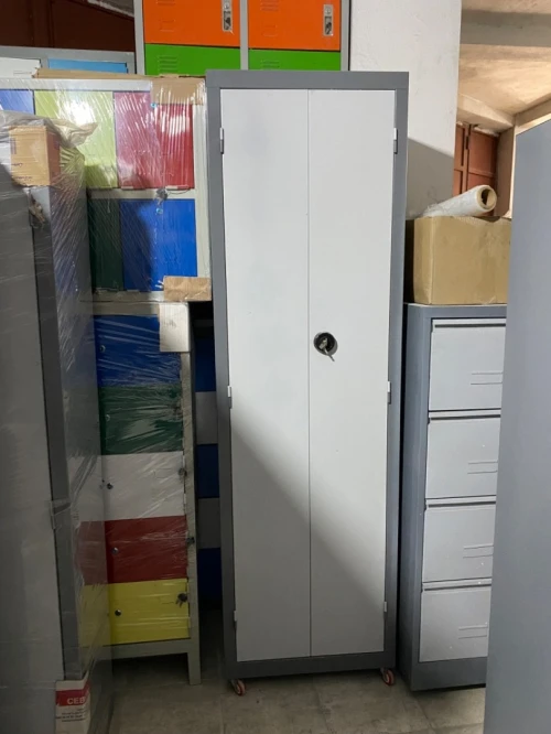 Armoire métallique,Vestiaire , Casier métallique, Clapet, Classeur , Coffre blindé, Armoire blindée 