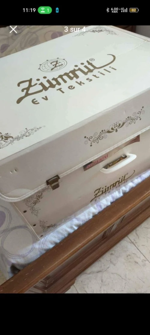 Couvre lit blanc marié 