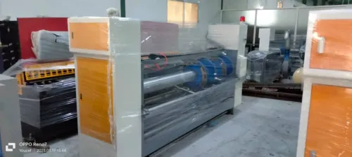الات ومعدات لصناعة الكرتون المموج  Machines et équipements pour la fabrication de carton ondulé /1/