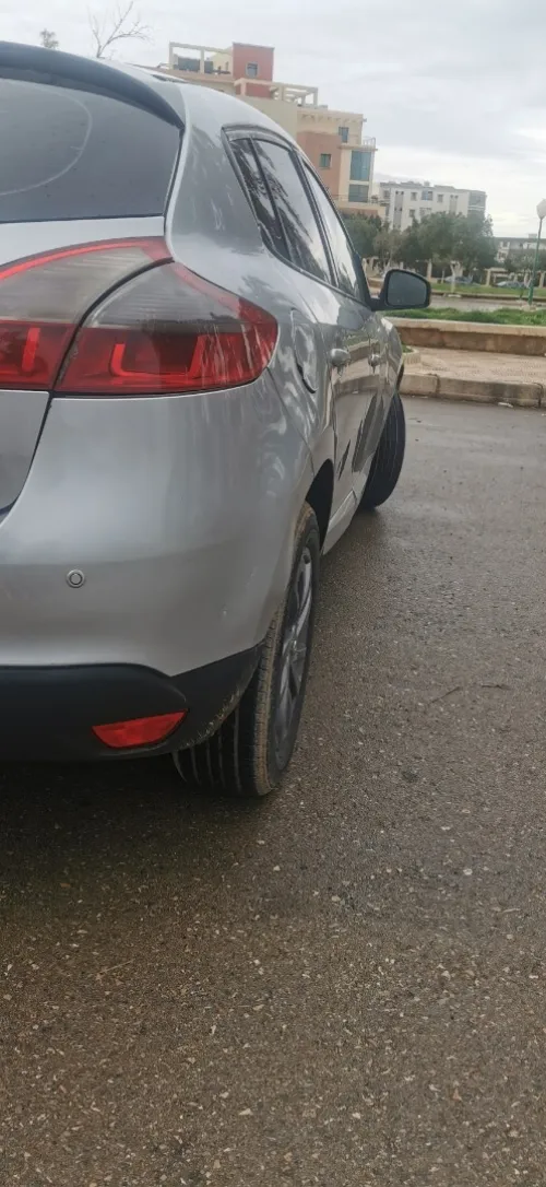 Renault Megane 3 2013 Play
