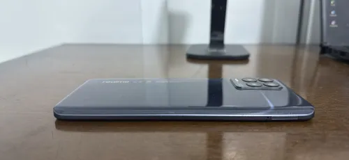 Realme 8