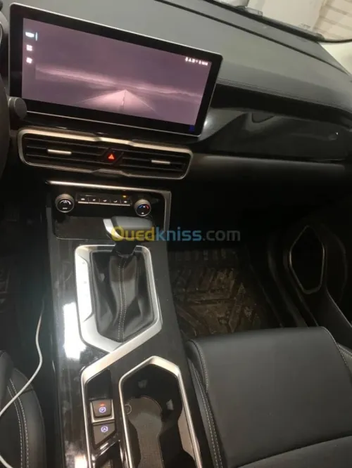 Geely Coolray 2025 سيبار ماكس