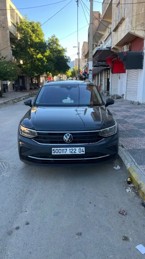 Volkswagen Tiguan 2022 Active