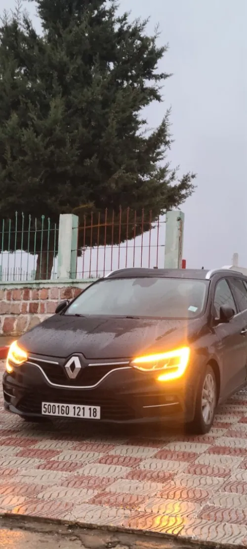 Renault Megane 4  2021 E-TECHIN