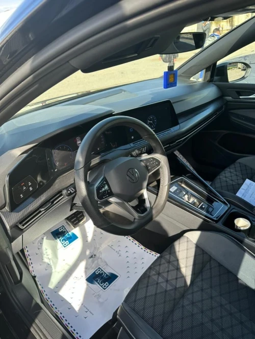 Volkswagen Golf 8  Tsi 2023 R-Line