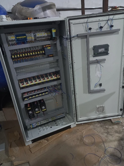 Manitunance industrielles et cablage des armoires électriques électriques et programmation automate plc et réparation toutes les machines industrielles