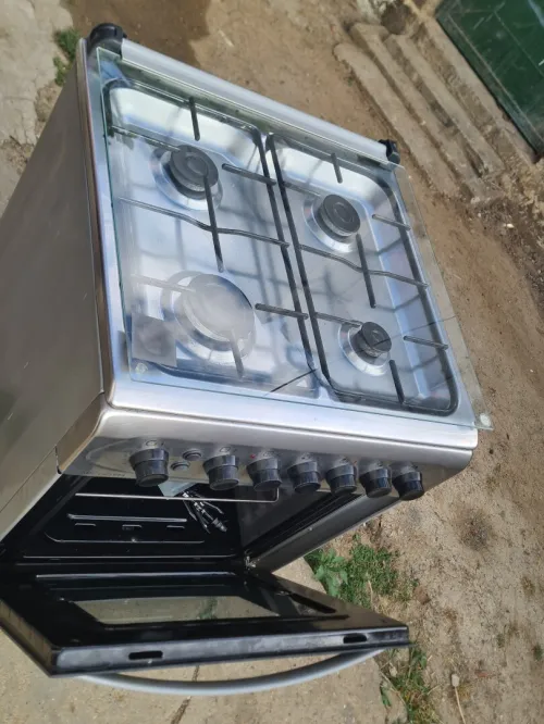 CUISINIERE