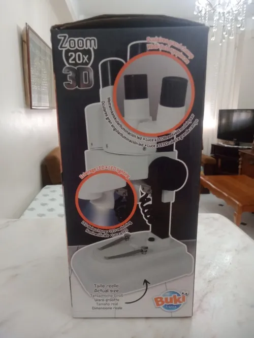 Microscope français 