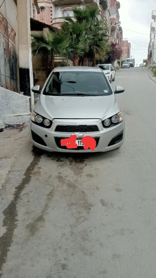 Chevrolet Sonic Hatchback 2013 Sonic Hatchback