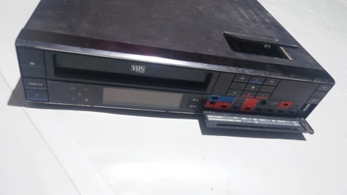 Video Tape Recorder ITT-VHS/ Magnétoscope ITT-VHS
