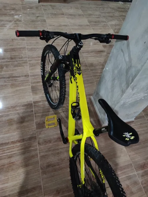 Vélo COMMENCAL vtt