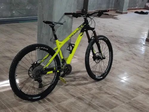 Vélo COMMENCAL VTT