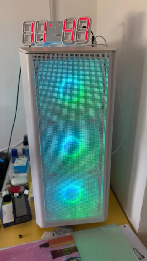 Boîtier Gaming vide la marque RAIDMAX