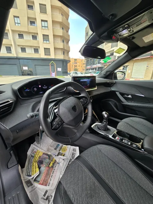 Peugeot 2008 2025 Allure Pack