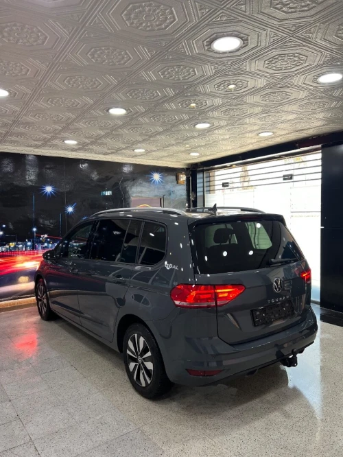 Volkswagen Touran 2025 Life Plus