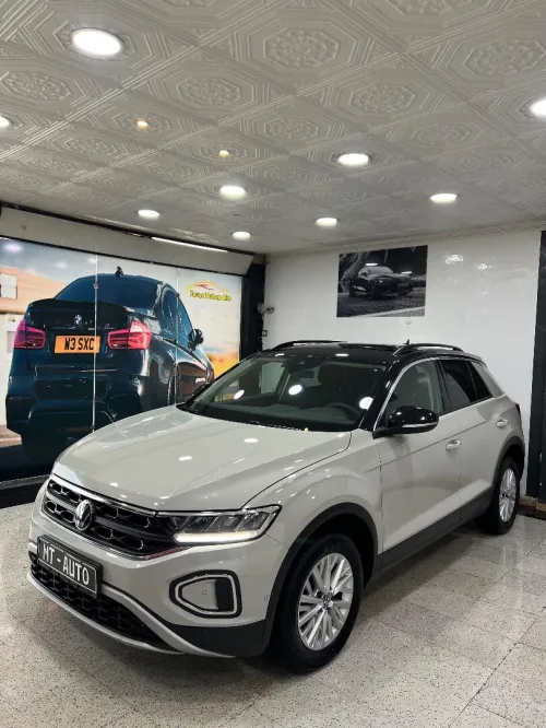 Volkswagen T-Roc 2022 Life