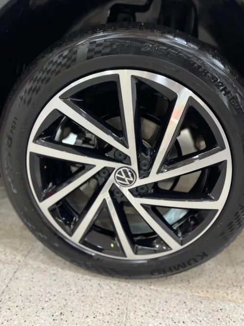 Volkswagen T-Roc 2025 R-Line 