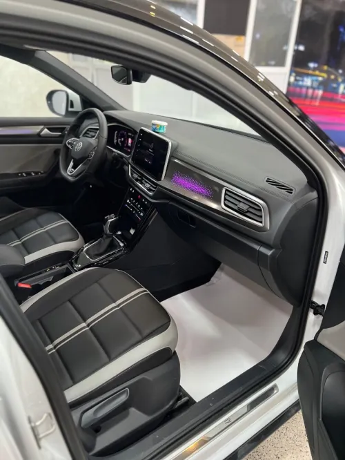 Volkswagen T-Roc 2025 R-Line 