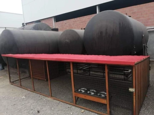 cage et niche pour chien  