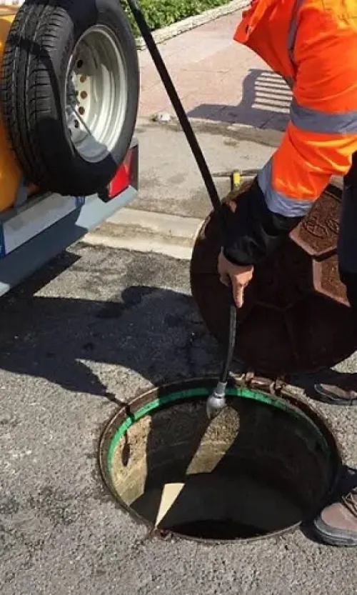 Camion vidange Débouchage canalisation curage