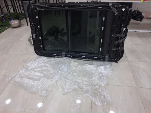 Toit panoramique ouvrant 3008 gt +accessoire