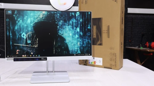 Moniteur Lenovo 22 pouce ULTRASLIM FHD IPS 75Hz