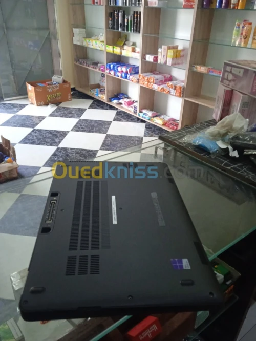 Pc portable caba Dell Lattitude  E7470, processe I5-6300U, 14 Pouce, 8G Ram, 256G Ssd, Livraisons Ok