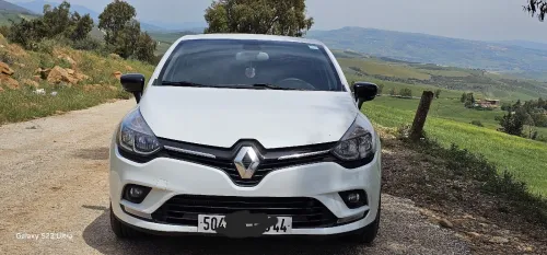 Renault Clio 4 2019 Limited 2