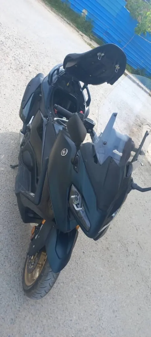 Yamaha Tmax 562 