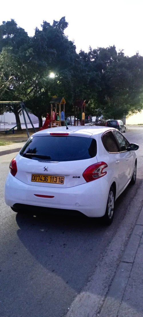 Peugeot 208 2013 Active
