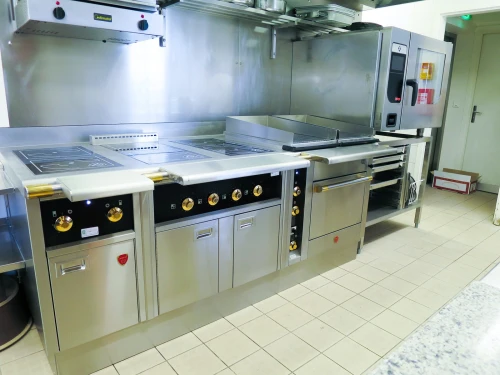 Maintenance des équipements de cuisine professionnel 