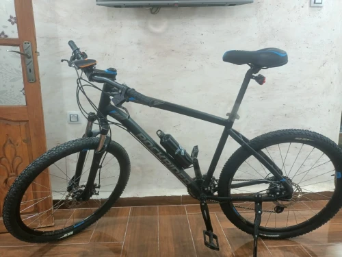 Vélo Btwin taille :XL roue 27;5