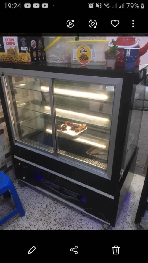 Présentoir de la pâtisserie
