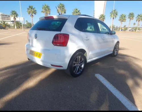 Volkswagen Polo 2016 