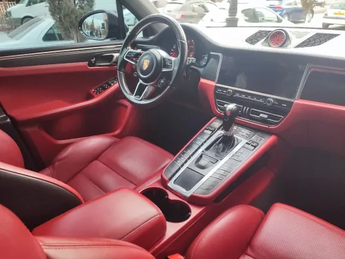 Porsche Macan 2019 Kit GTS full black