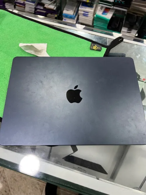 MacBook Air M2 M3