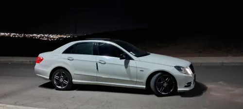 Mercedes Classe E 2012 AVANTGARDE Pack AMG
