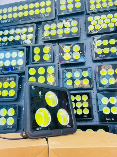 projecteur led 1000w COB FLOOD LIGHT IP66